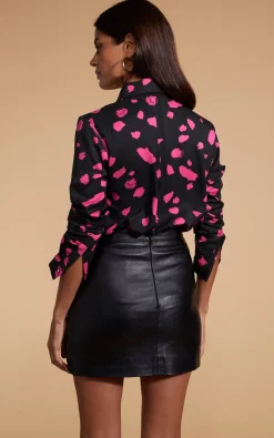 San Diego Shirt In Abstract Dot Pink On Black